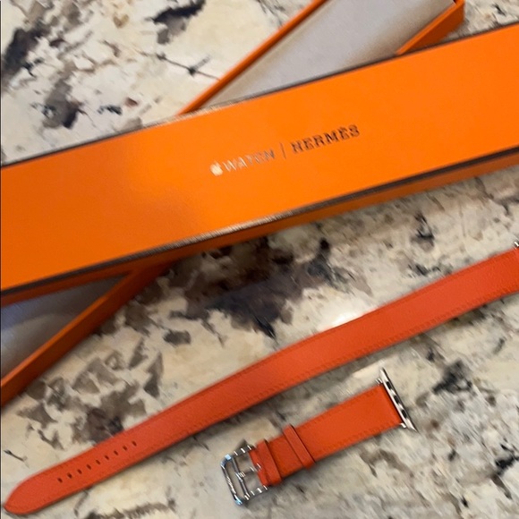 Hermès Apple Watch band. Like new!